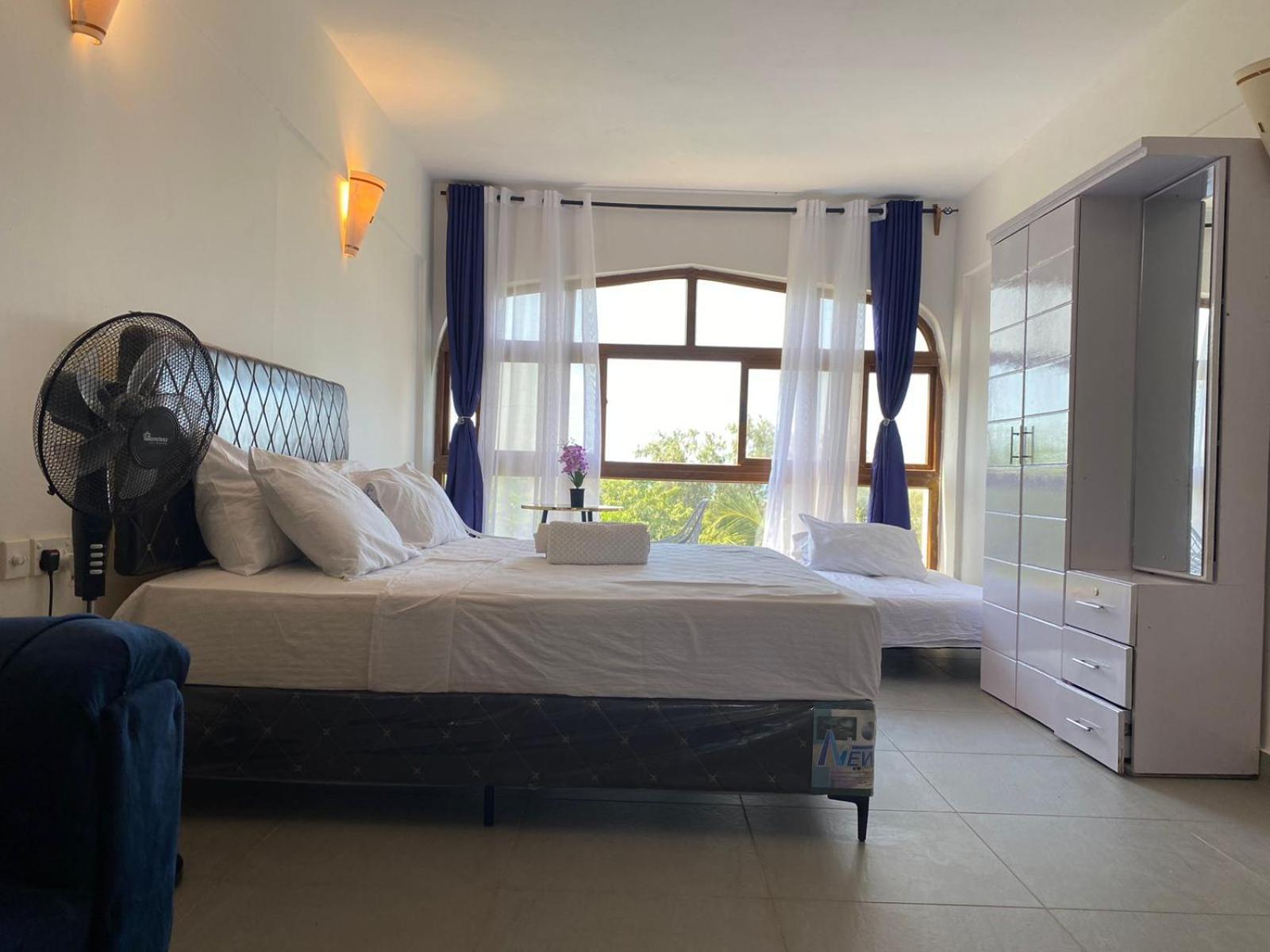 Beachfront Bliss Villa 디아니 해변 외부 사진